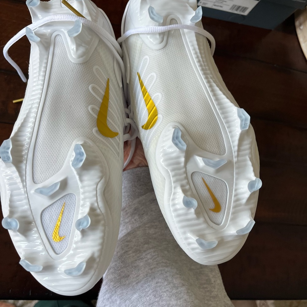 Nike Huarache Women’s 9 Elite Cleats - White and Gold BRAND NEW - Picture 3 of 3